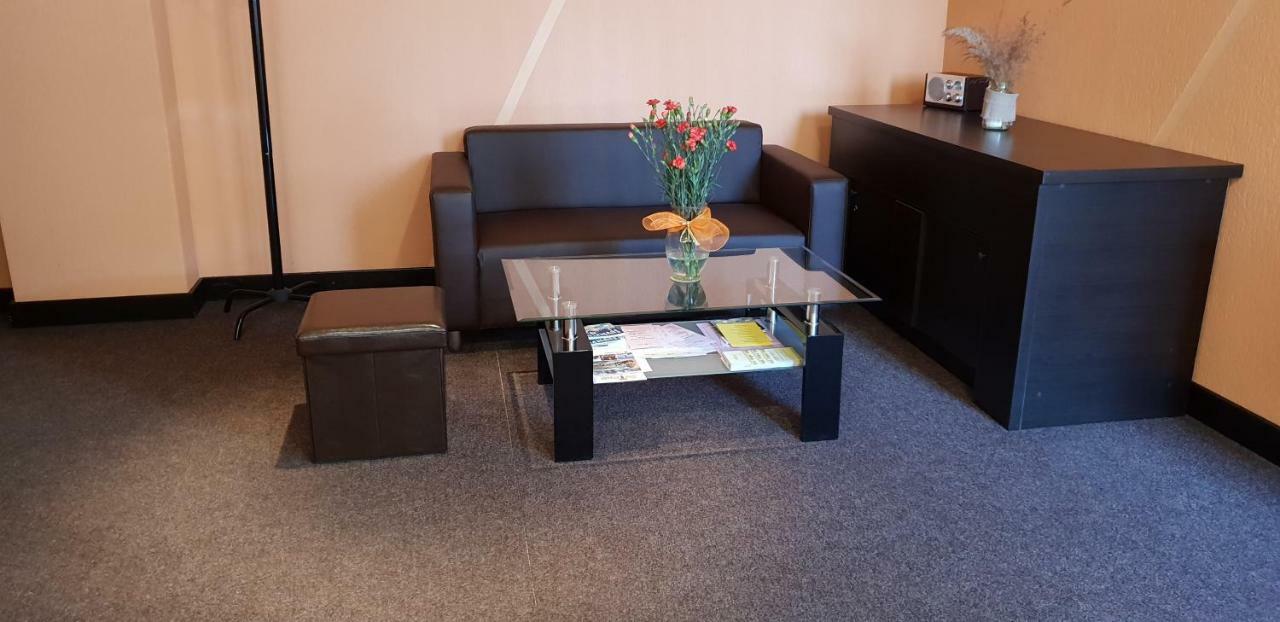 Sveciu Namai- Kazlu Ruda Hotel Bagian luar foto